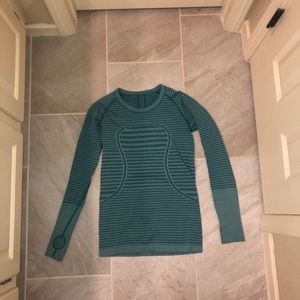 Lululemon long sleeve